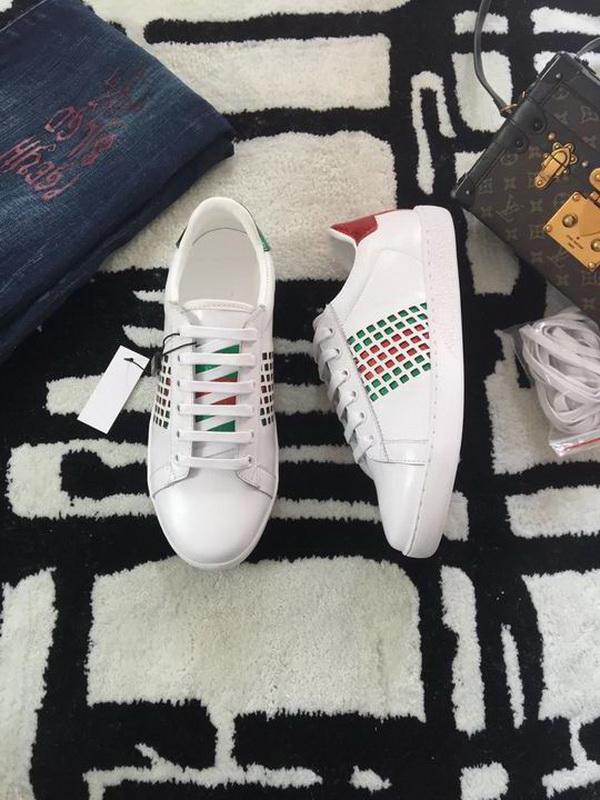 Gucci Low Help Shoes Lovers--361